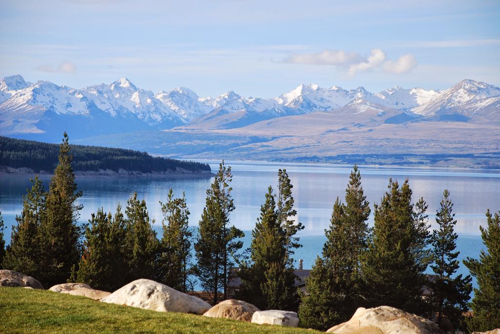 Mt Cook Lakeside Retreat Lake Pukaki Accommodation New Zealand Hotel Deals